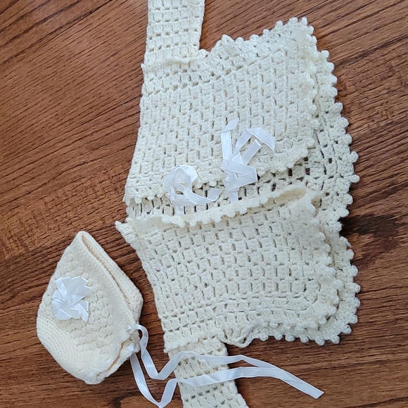 Vintage Handmade Baby Sweater and Bonnet - Picture 2 of 10